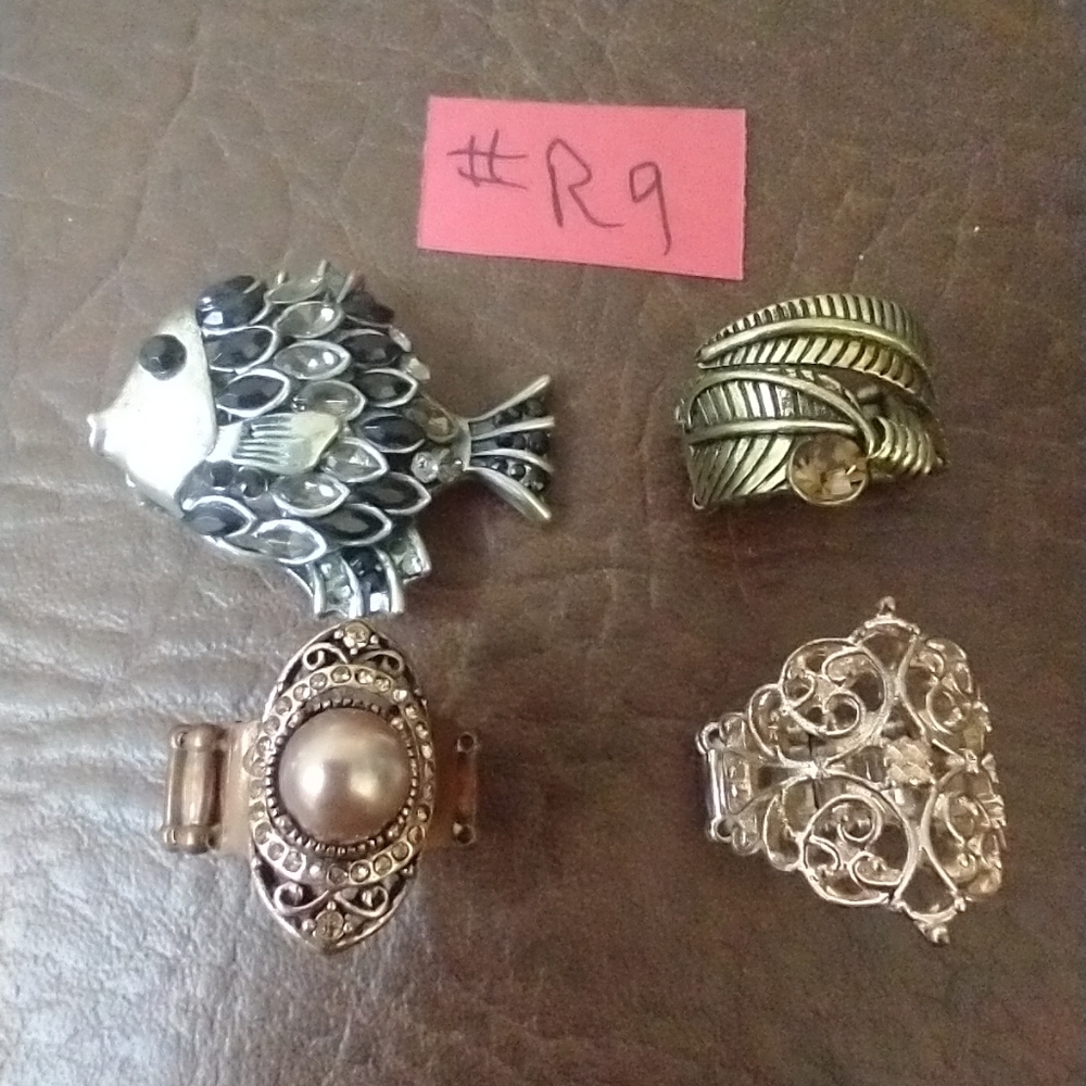 4 Gorgeous Stretch Rings! R9 - Picture 9 of 9